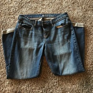 GAP - boyfriend fit -crop jeans.